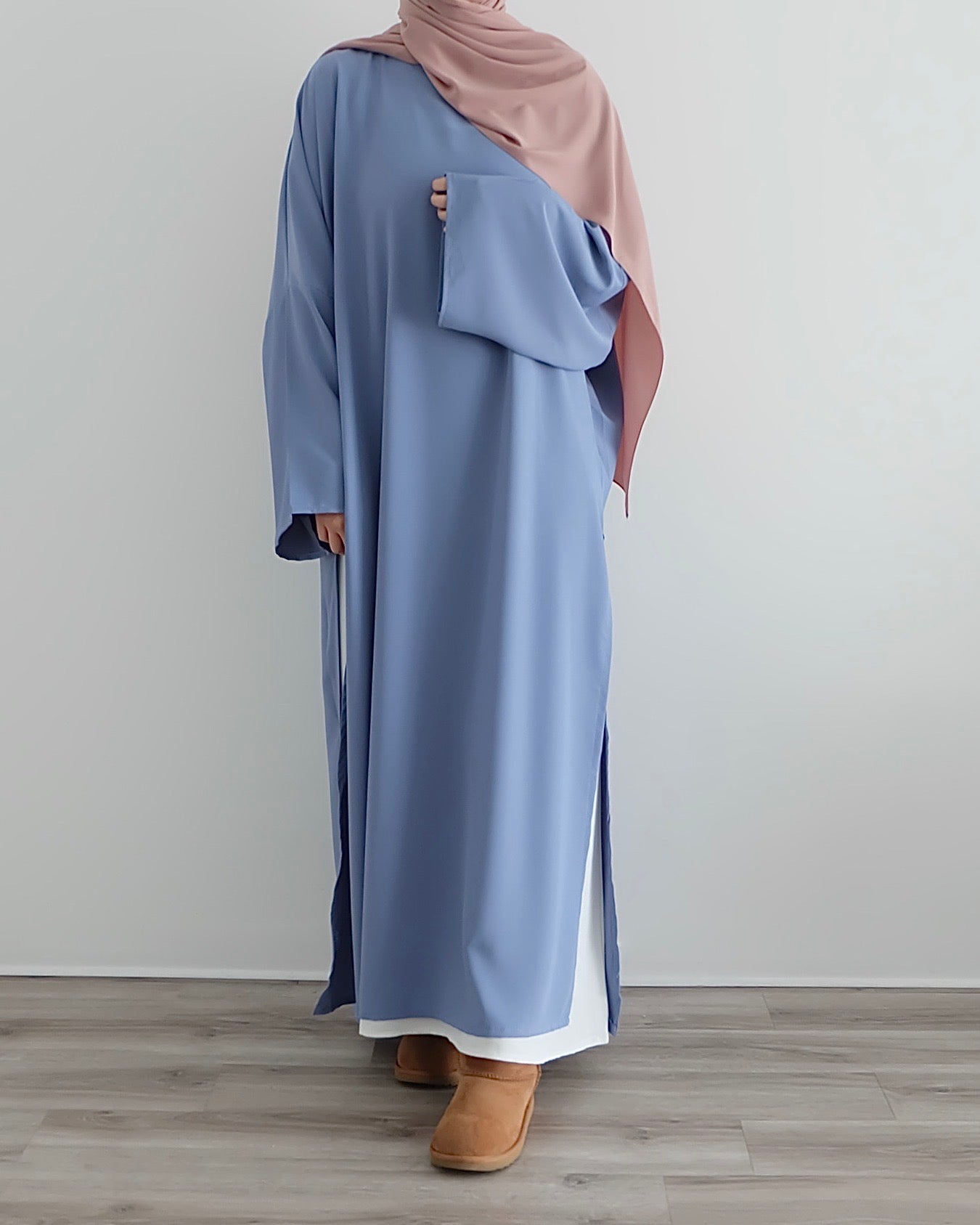 Sitr Bleu + Sous-Robe Blanche